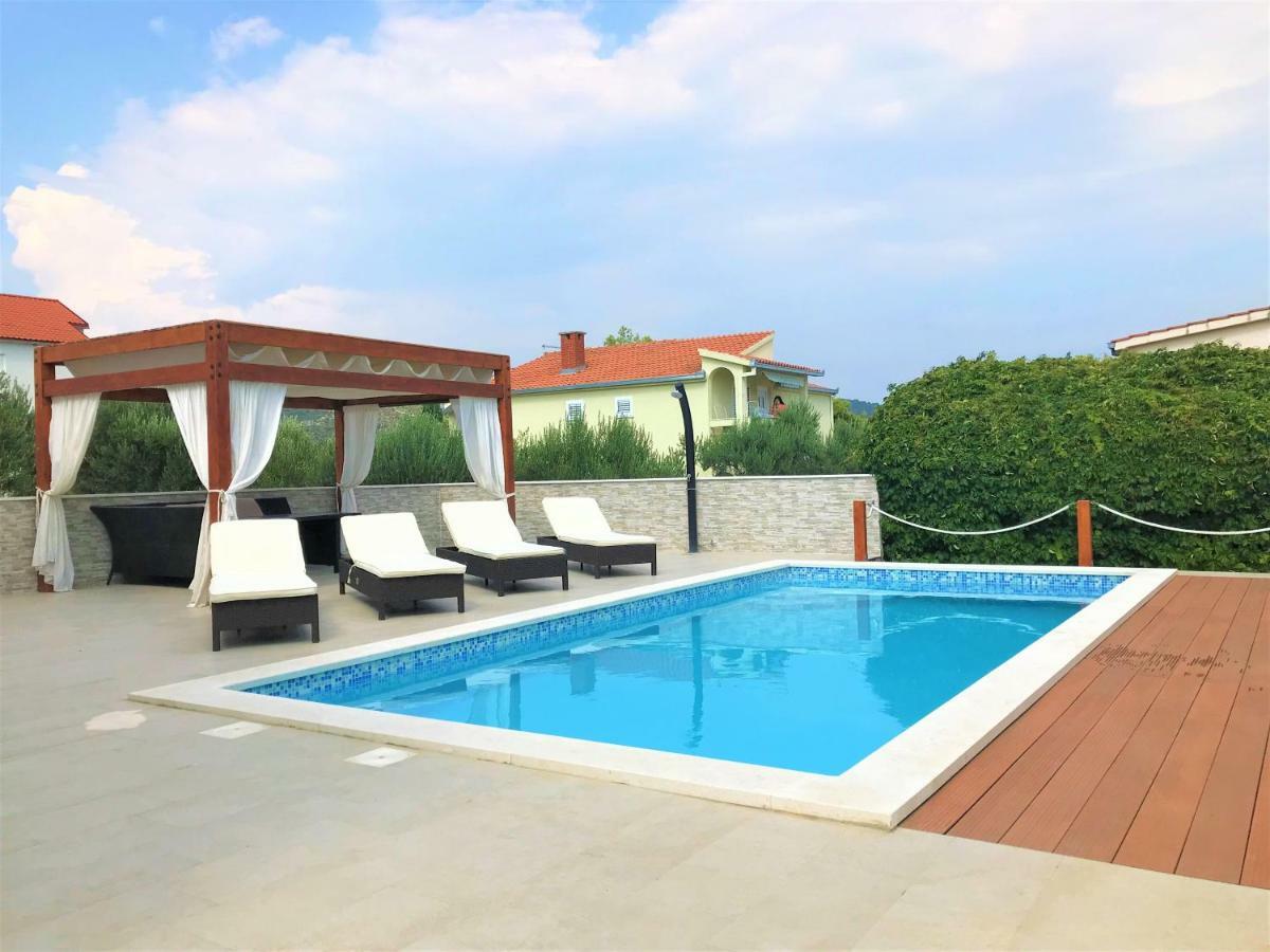 Holiday Home Marina Sevid Kültér fotó